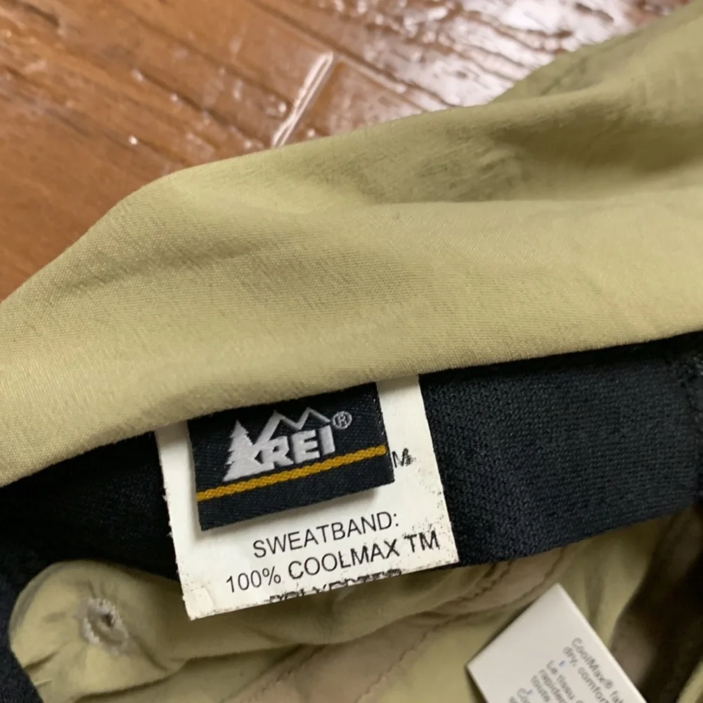 NWT Vintage REI sahara UPF 40-50 Hat